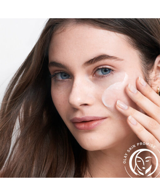 Olay Touch of Sun 7-in-1 Dagcrème en Zelfbruiner SPF 12 50 ml - Afbeelding 3